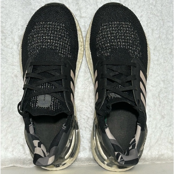 Adidas Womens Black Grey Ultra Boost 20 Running Athletic Sneakers Shoes SZ US 7 - Picture 5 of 11